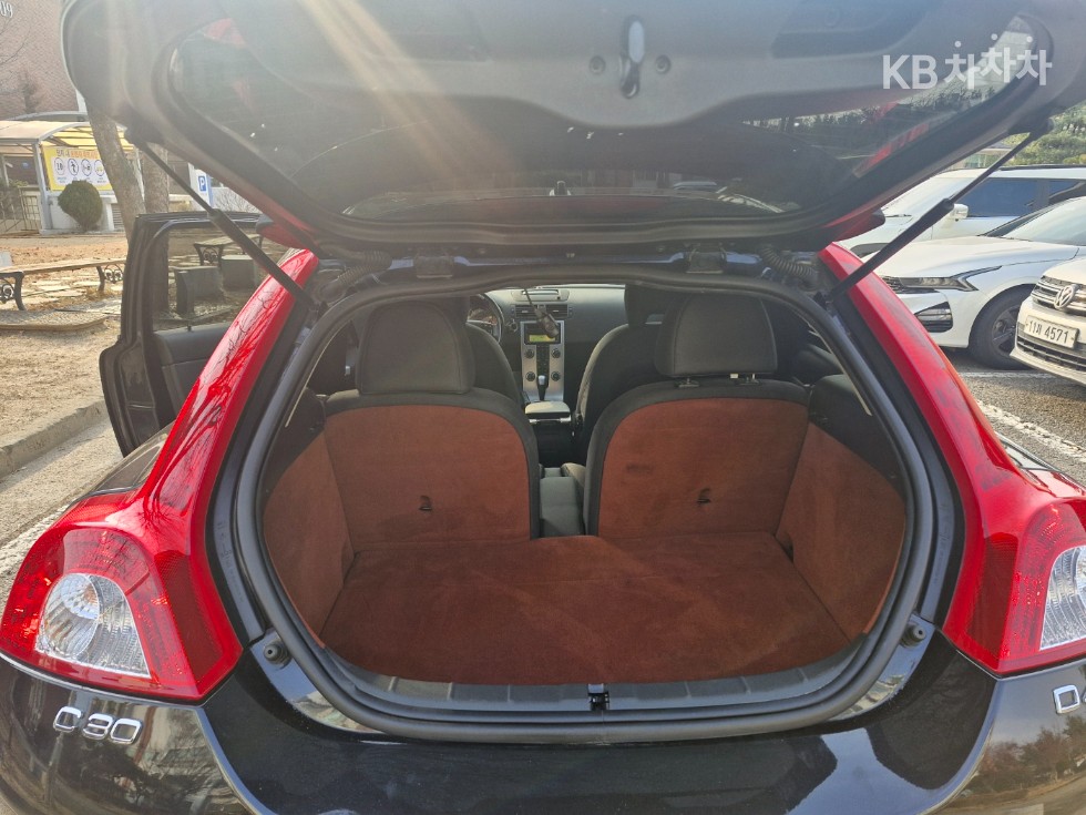 2011 - volvo c30