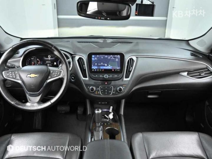 Chevrolet Malibu 2.0 Turbo Premier Special 8