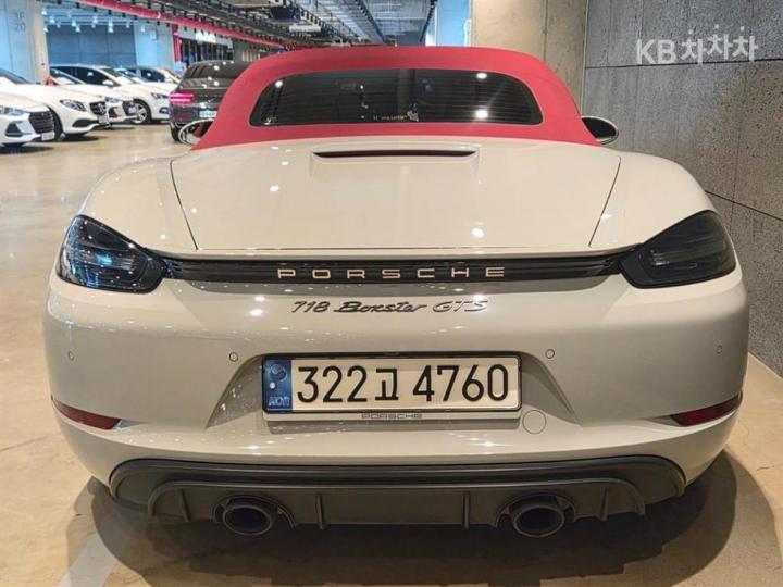 Porsche Boxster 4.0 GTS 5