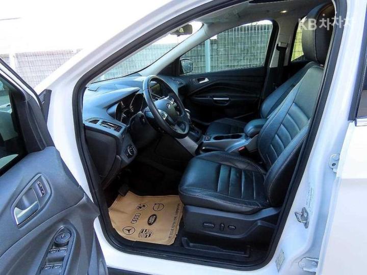 Ford Escape 2.0 6