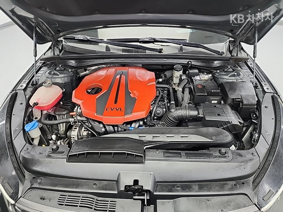 2021 - kia k5