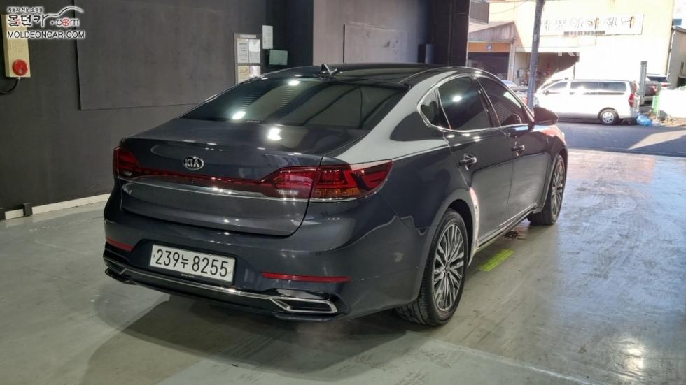 2020 - kia k7