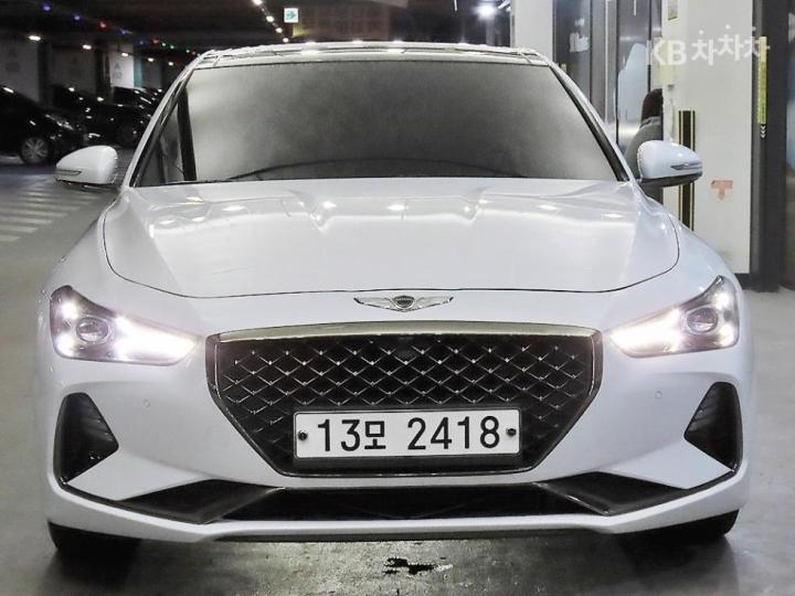 Genesis G70 2.0T Sport Package — фото 2