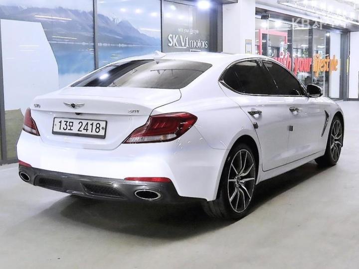 Genesis G70 2.0T Sport Package — фото 4