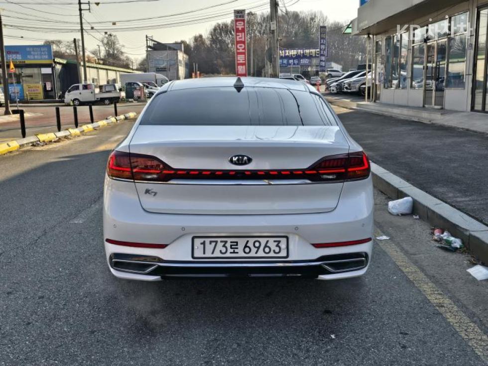 2020 - kia k7