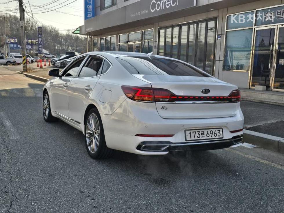 2020 - kia k7