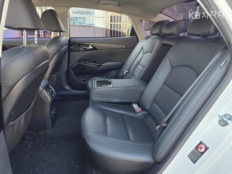 2020 - kia k7