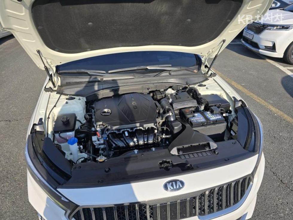 2020 - kia k7
