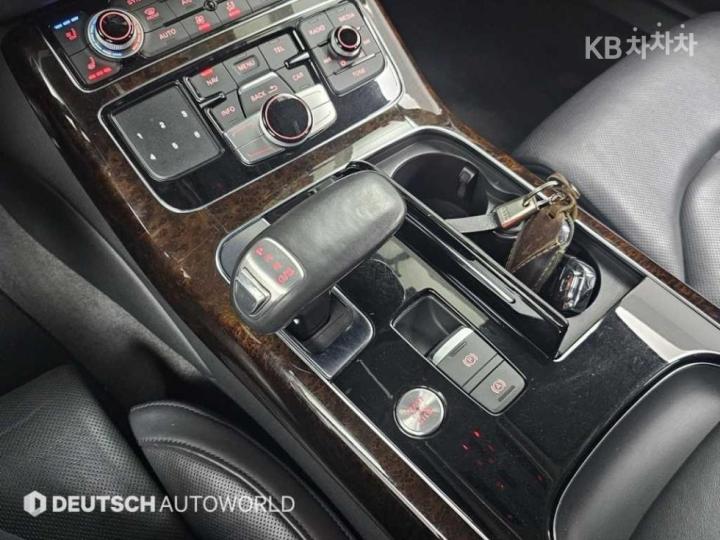 Audi A8 NEW 50 TDI Quattro LED D4 10