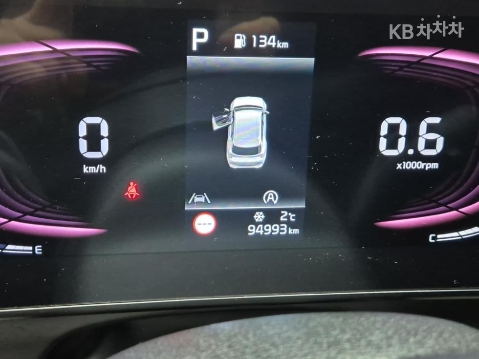 2022 - kia sportage