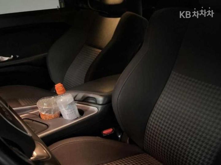 Dodge Challenger 5.7 R/ T 7