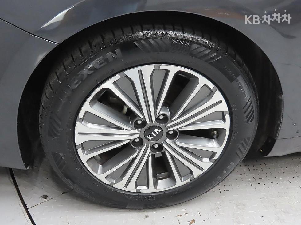 2018 - kia k7