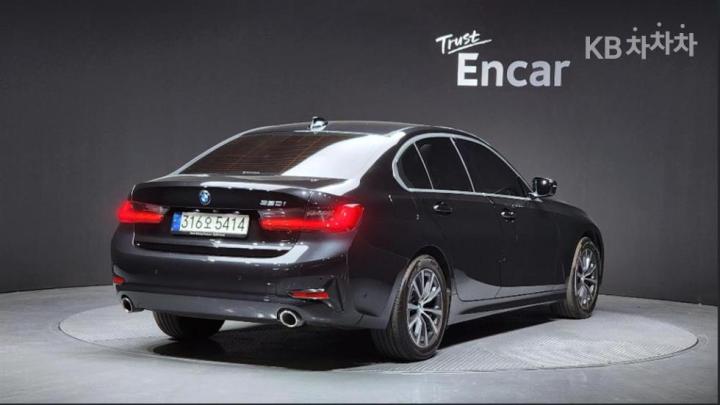 BMW 3 Series G20 320i Base Type 3