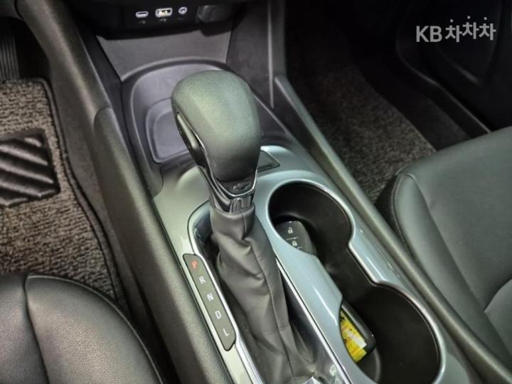 Chevrolet Malibu 1.3 Turbo LS 9