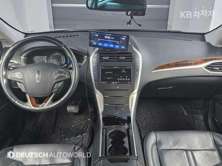 Lincoln MKZ New 2.0 Hybrid CVT Moonroof 8