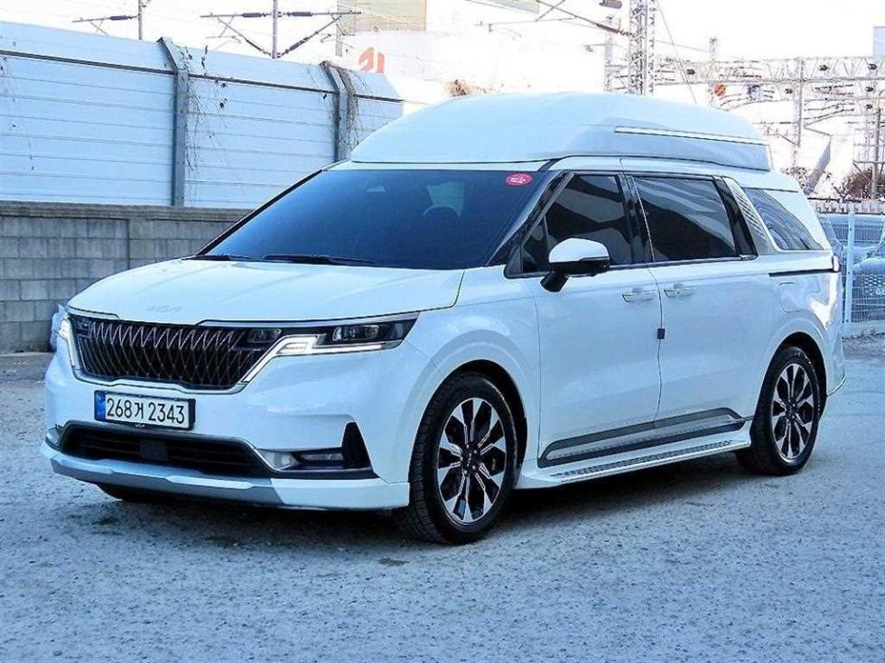 2022 - kia carnival