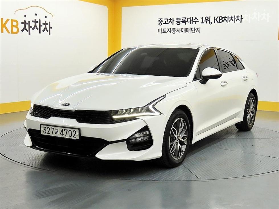 2021 - kia k5