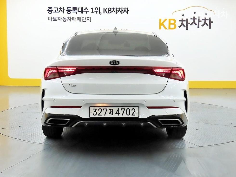 2021 - kia k5