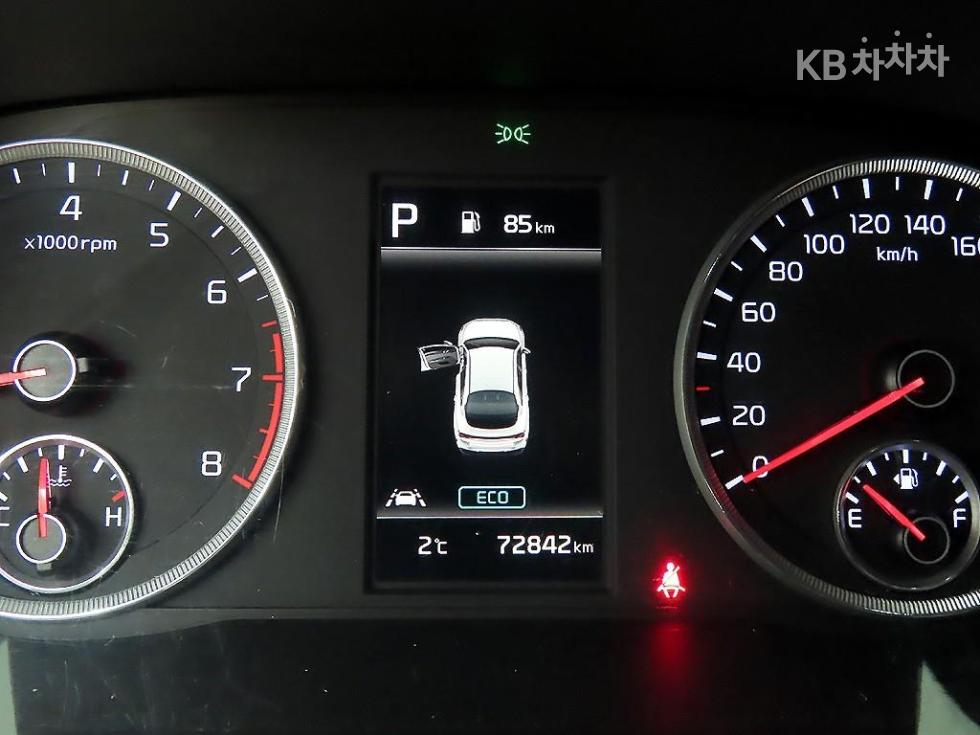 2021 - kia k5