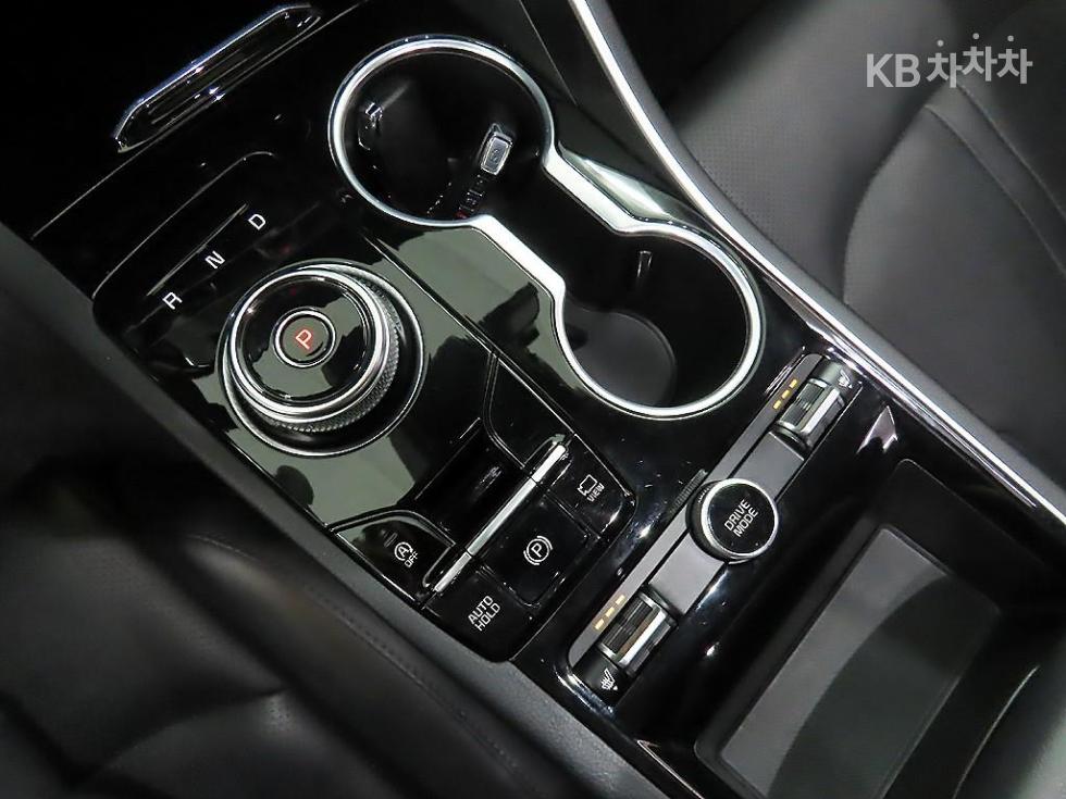 2021 - kia k5