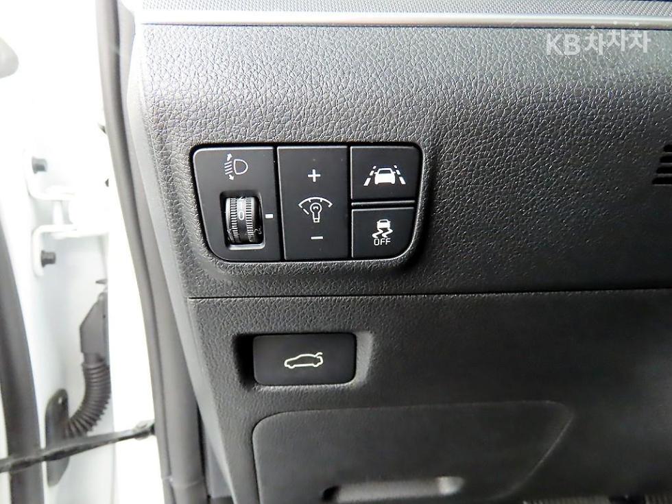 2021 - kia k5
