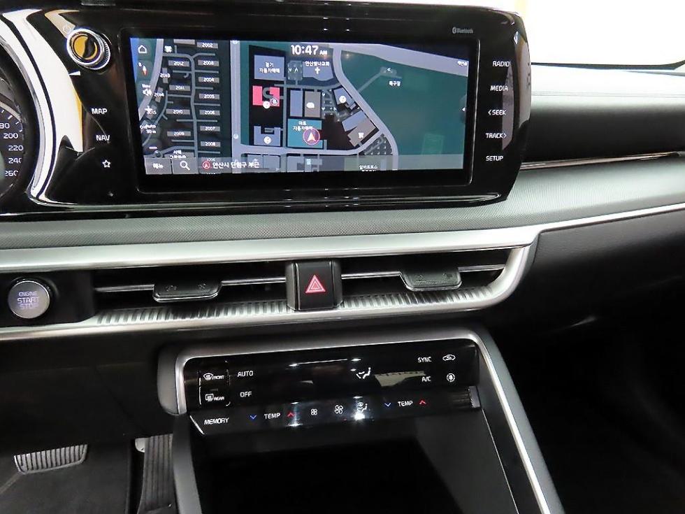 2021 - kia k5
