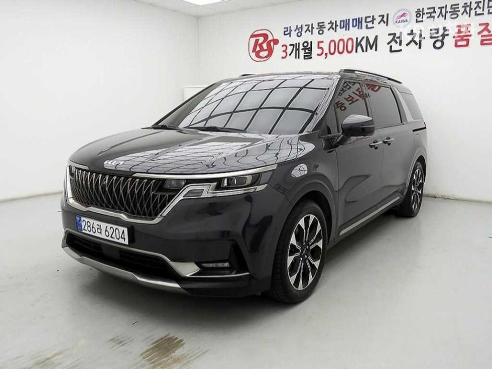 2023 - kia carnival