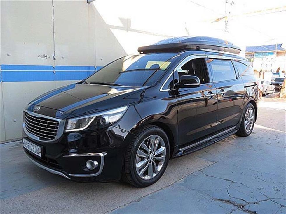 2017 - kia carnival