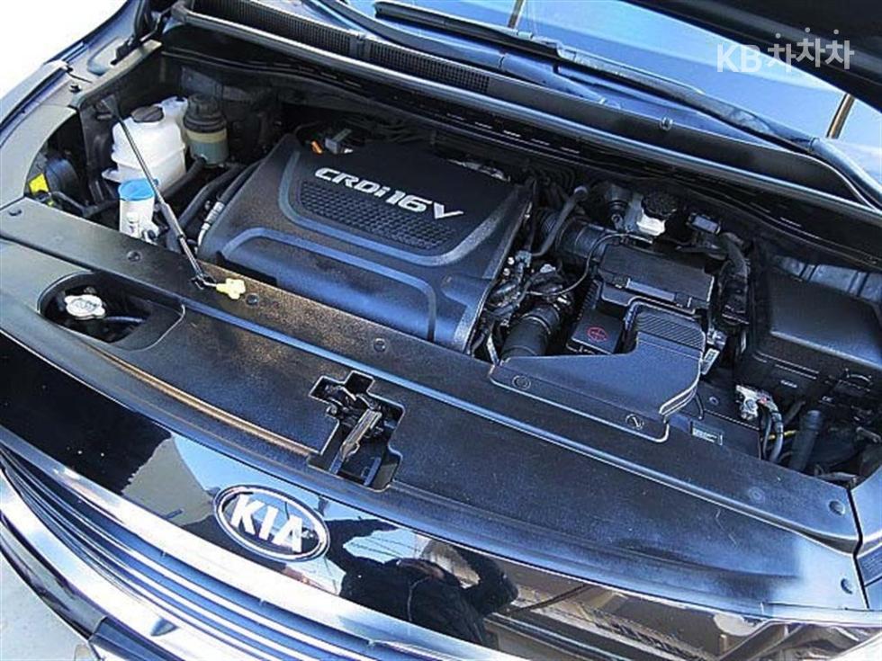 2017 - kia carnival