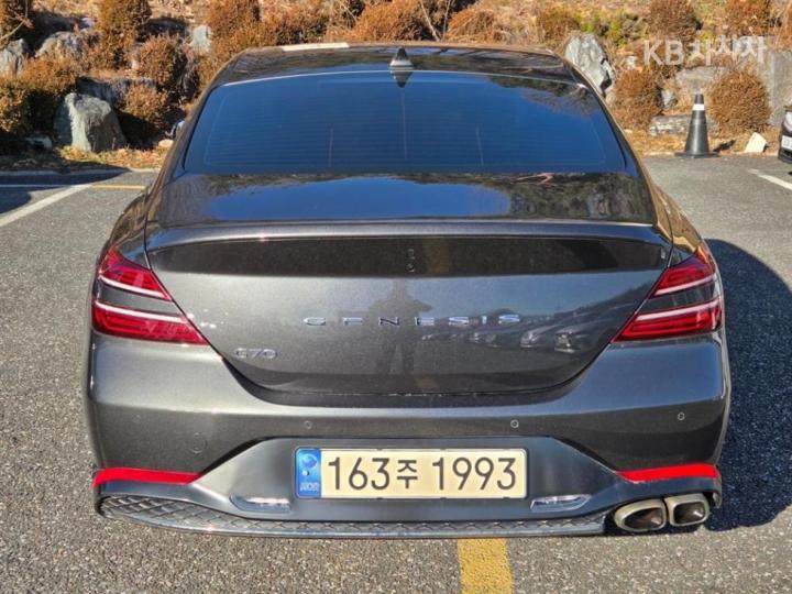 Genesis G70 2.0T Standard 4