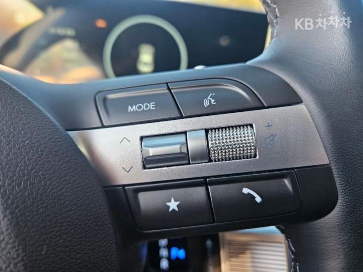 Hyundai Sonata The Edge DN8 1.6 Turbo Exclusive 9