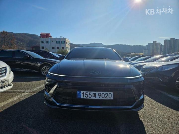 Hyundai Sonata The Edge DN8 1.6 Turbo Exclusive 2