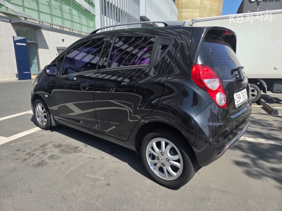 Chevrolet Spark — miniaturë 7