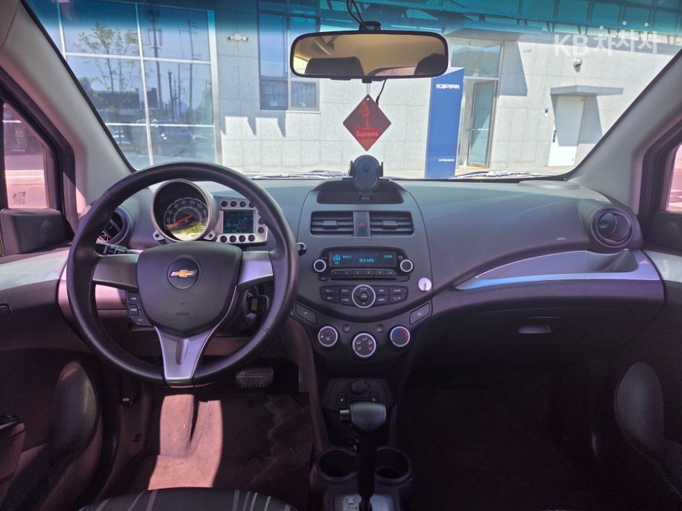 Chevrolet Spark — miniaturë 8
