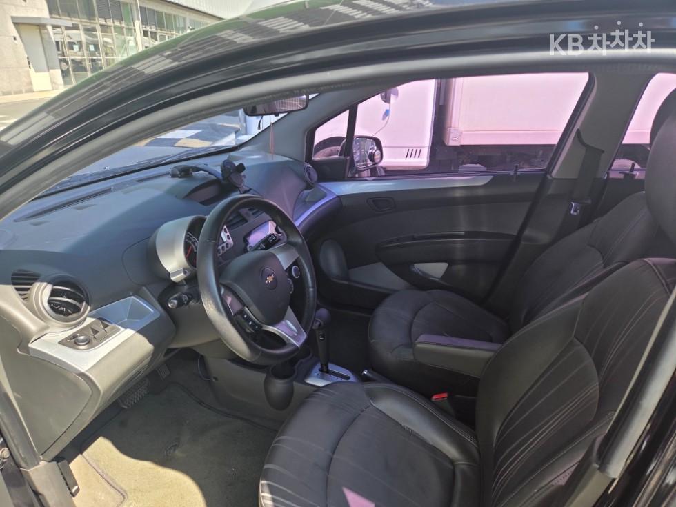 Chevrolet Spark — miniaturë 13