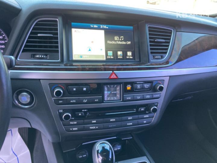 Hyundai Genesis DH G330 Modern AWD Base Type 9