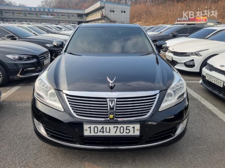 Hyundai Equus New VS380 Luxury 2