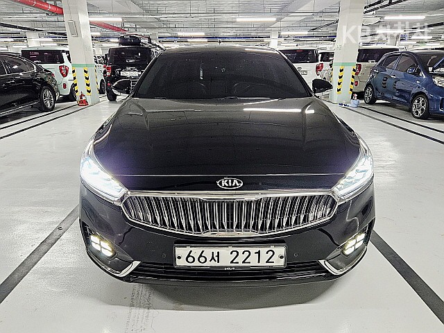 2018 - kia k7