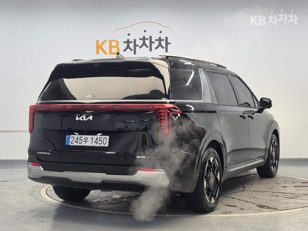 2025 - kia carnival