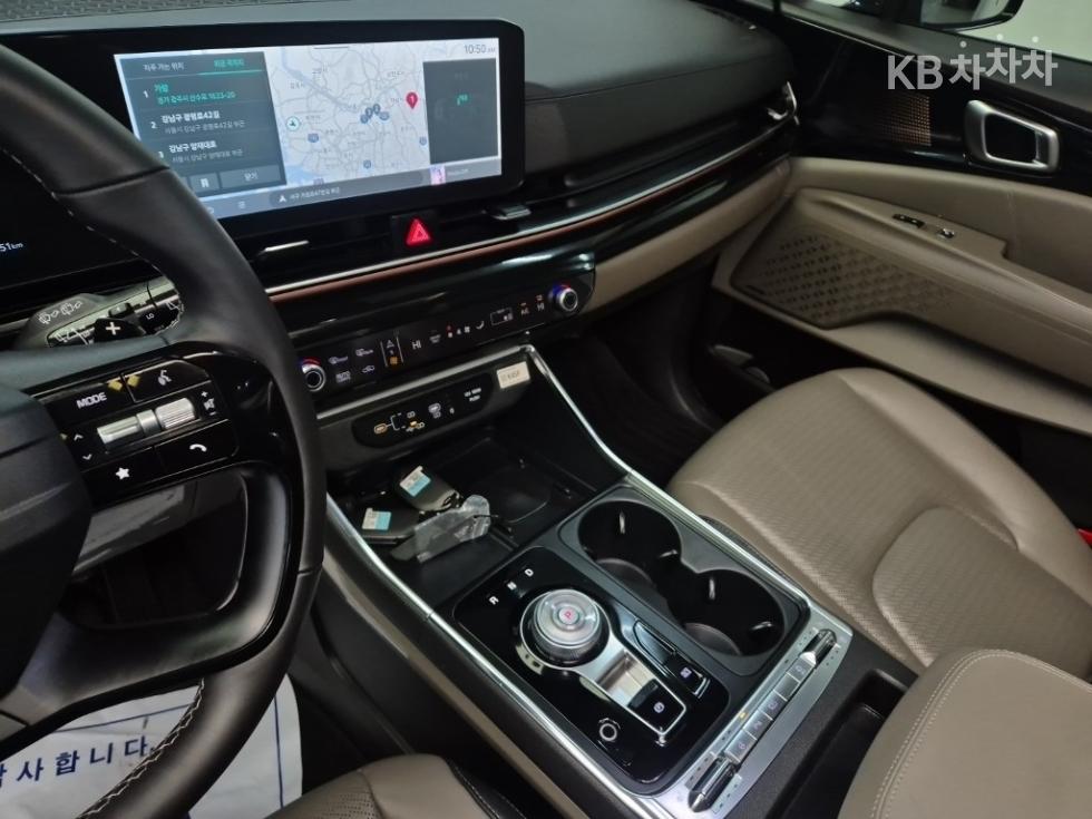 2025 - kia carnival