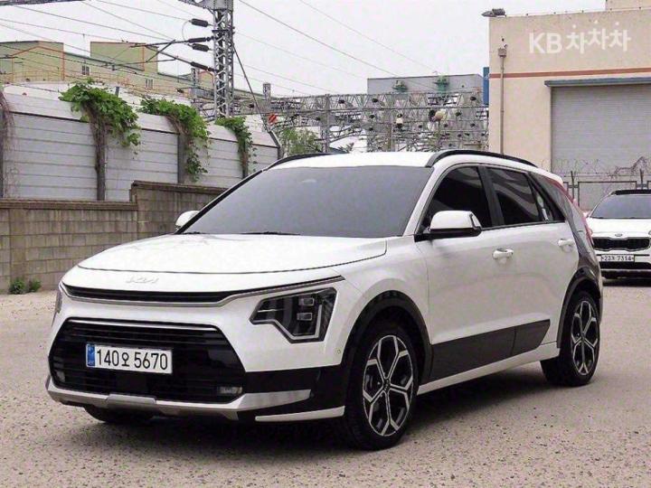 Kia Niro The 1.6 HEV Signature 3