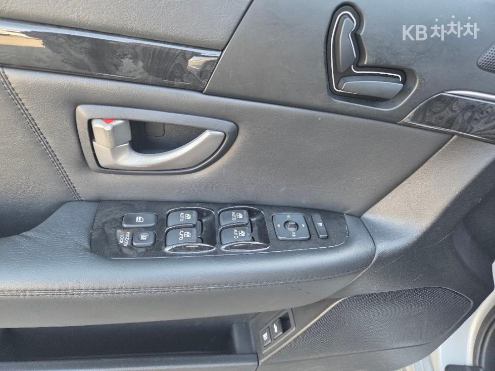 2009 - kia opirus