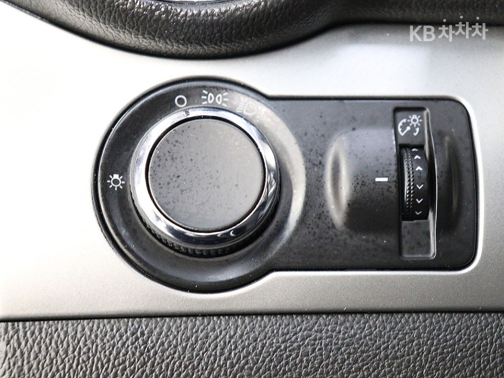 Chevrolet Orlando — miniaturë 12