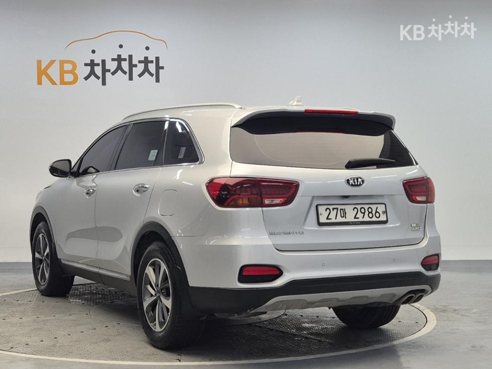 2019 - kia sorento