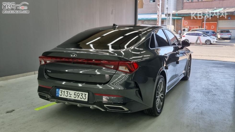 2020 - kia k5
