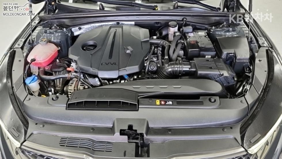 2020 - kia k5