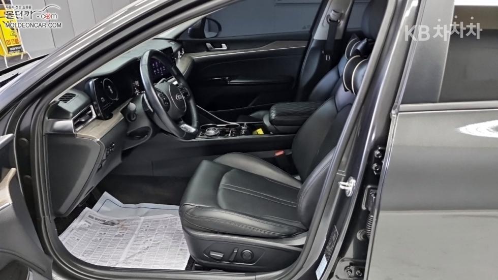 2020 - kia k5