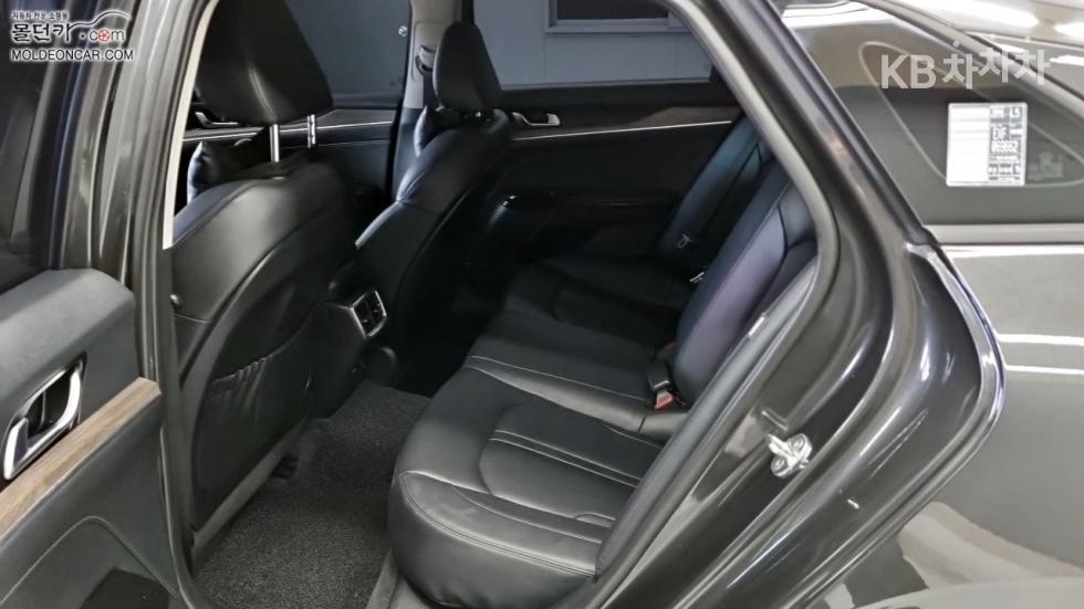 2020 - kia k5