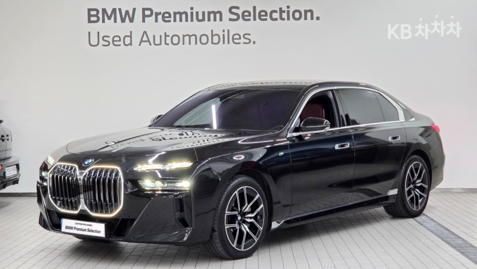 BMW 7er — miniaturë 2