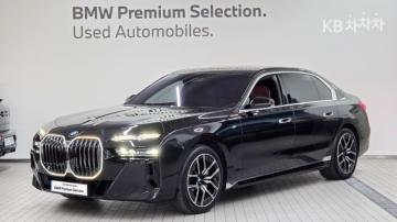 BMW 7er 740i xDrive — foto 1